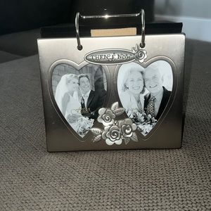 Standing silver photo album. 25 pages “then and now” New Holds 4x6 photos